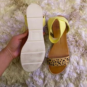✨ Dolce Vita leopard sandals ✨